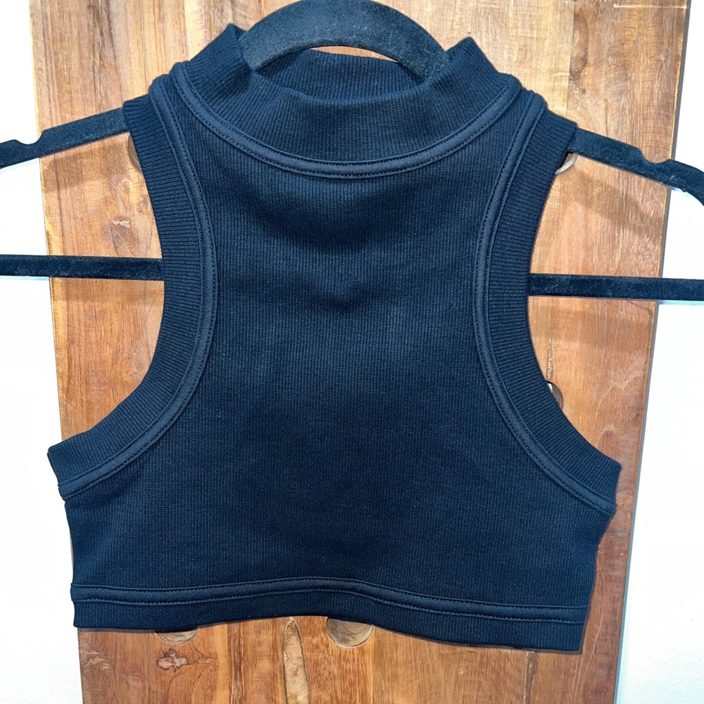 🆕 MAUVAIS Kaia Ribbed Racer Crop Top - Picture 11 of 14
